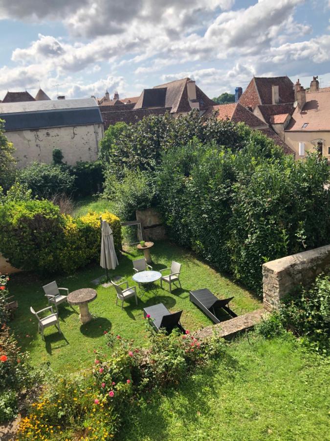 Hôtel des Cymaises Semur-en-Auxois Exterior foto